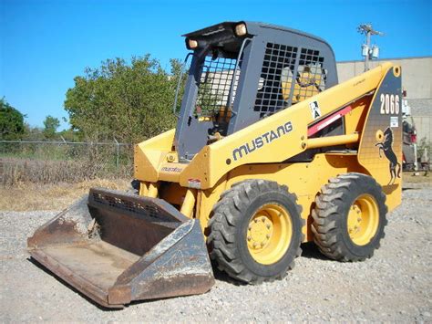 2004 mustang skid steer 2066 for sale|mustang 2060 skid steer specs.